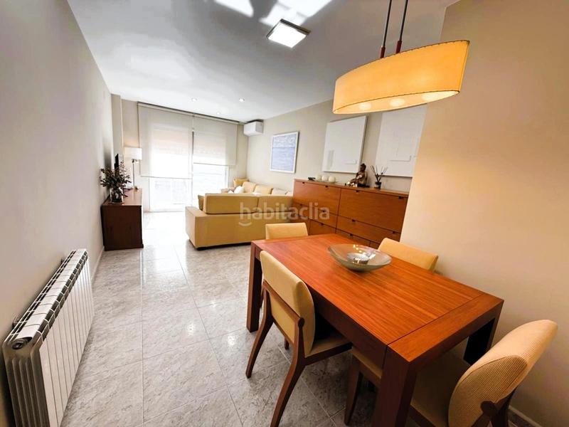 Foto 5e189e5c-0288-472a-87e4-5d67d658a6a3. Zweistöckige wohnung mit heizung parking in Centre Pineda de Mar