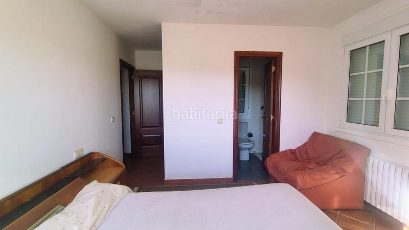 Foto ad18b335-3e44-4ba3-81da-0c47591961c8. Haus mit heizung parking in Teo