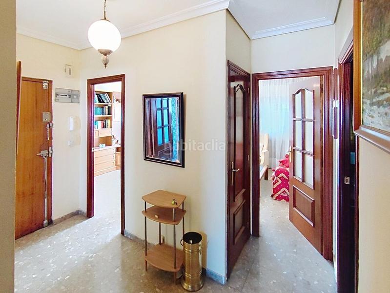 Foto 6a5cb72a-b5ad-4b57-8bc0-7fd29941efaa. Etagenwohnung mit heizung in Santa Marina Badajoz