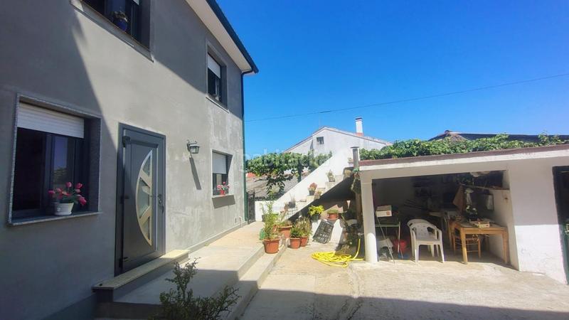 Foto 9dbd2658-d2b1-49fd-9587-7a6f60aded3f. Casa amb calefacció aparcament a Parroquias de Santiago Santiago de Compostela