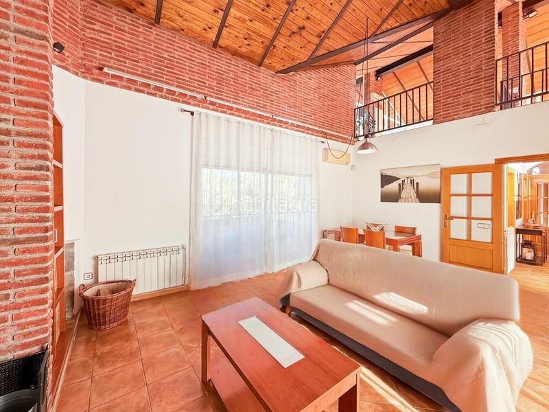 Foto 061c1f88-88be-4ff8-85dc-3a878eb6eca5. Casa amb calefacció aparcament piscina a Abrera