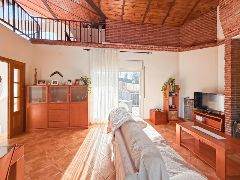 Foto c11f046f-9777-4a52-a707-f12c85de59d2. Casa amb calefacció aparcament piscina a Abrera