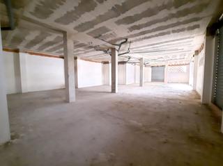 Geschäftsraum in Avenida de Abril-9 de Octubre