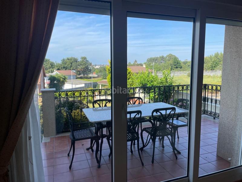 Foto 2d0f1c00-bfc9-49dd-bdf3-481a7c6ad458. Casa a schiera con riscaldamento parcheggio piscina in Sanxenxo