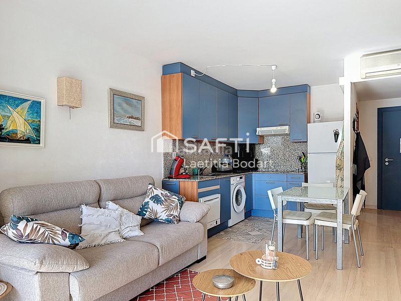 Foto 0426513e-8eee-4602-9a1c-e1e0d575862a. Apartament amb calefacció aparcament piscina a Santa Margarida Roses