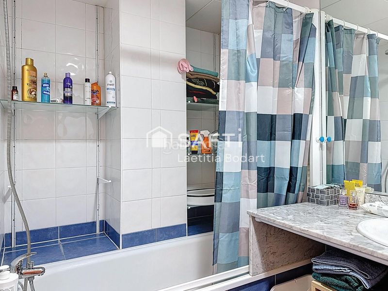 Foto 5450ef32-430a-41eb-bc85-b124fa8a5459. Apartament amb calefacció aparcament piscina a Santa Margarida Roses
