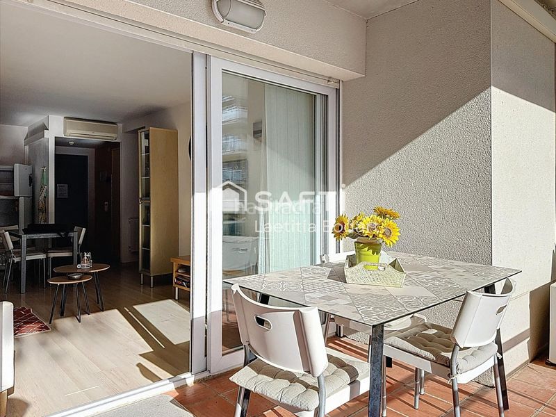 Foto 8227f238-63ec-4087-9ddf-56e8748a5615. Apartament amb calefacció aparcament piscina a Santa Margarida Roses