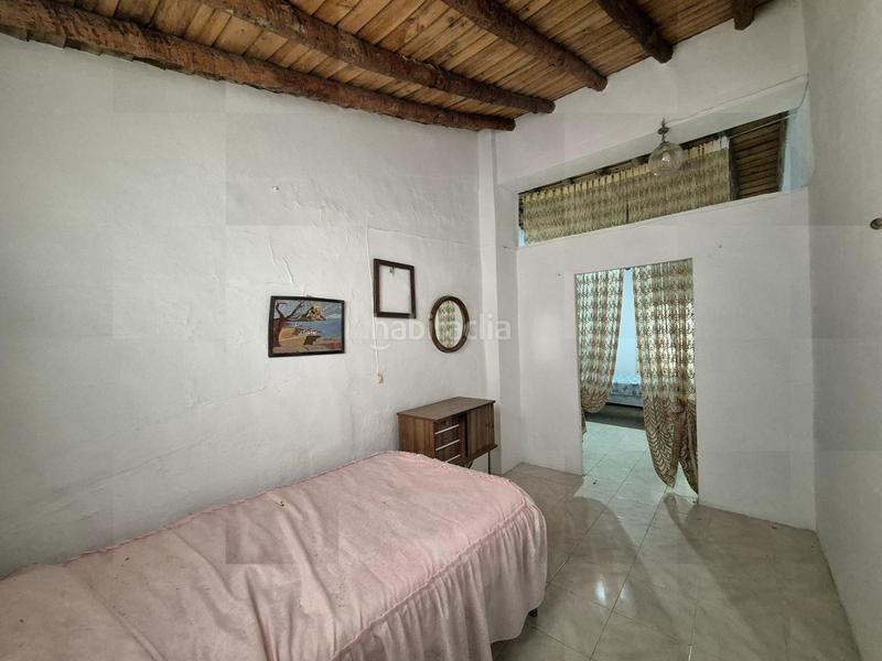 Foto 5ee078b1-c83b-495d-b4b0-d9d8733f7f47. Casa adossada amb calefacció a Montijo