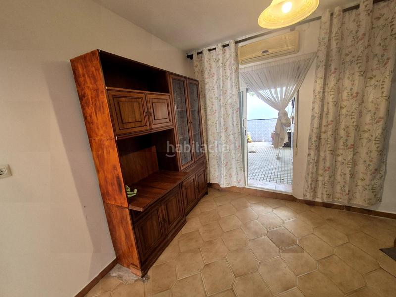 Foto 2ca41a29-e2bf-499a-a724-f9c766f15fd3. Semi detached house with heating in Montijo