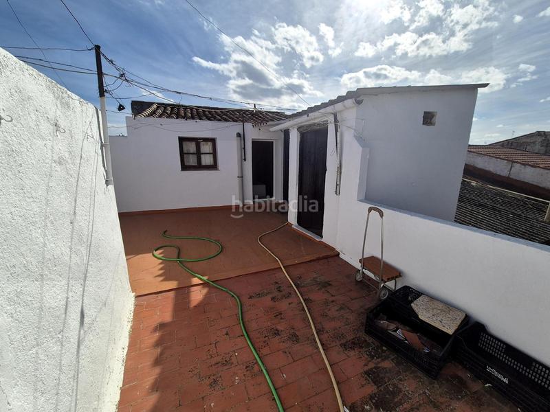 Foto 715983dd-1b07-40c5-b0fa-a54ce22c7ca1. Semi detached house with heating in Montijo
