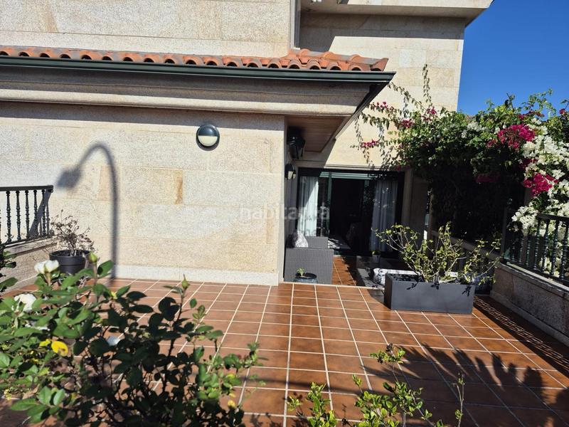 Foto 1672ba6b-1bfa-44f5-bde1-2fb160a433ba. Haus mit heizung parking in Nigrán centro Nigrán