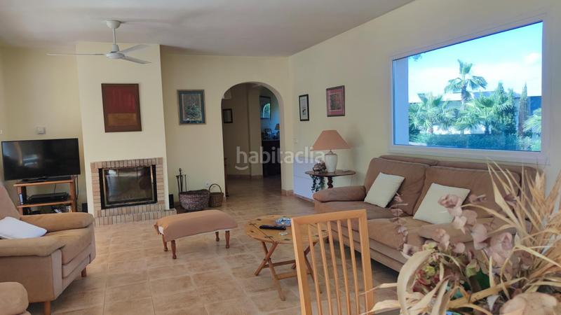 Foto cfd0cbf9-1d00-4ed0-a0d0-611a2c45d92f. Casa con piscina in Calvià poble Calvià