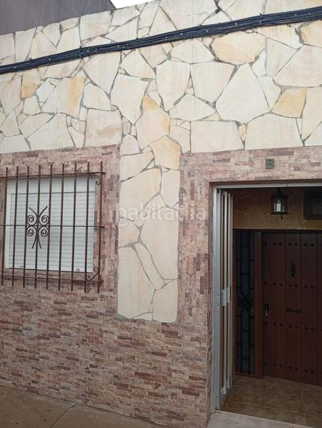 Foto 37c01db0-e4f7-43ff-9492-0cdbacd9060a. Haus mit heizung in La Banda - Campo de Fútbol Chiclana de la Frontera