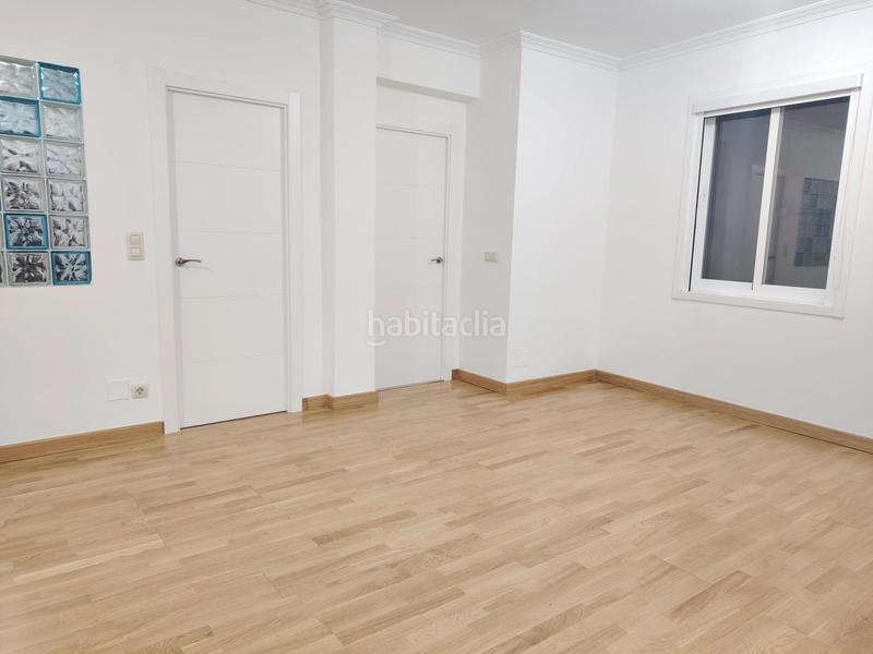 Foto d0564135-cd07-4a6b-85b7-6a5d9014e3c4. Flat with heating in Sardoma - Castrelos Vigo