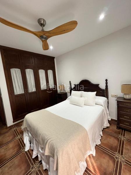 Foto 35538b3f-059f-4bf5-9606-89723577d748. House with heating pool in Los Gallos Chiclana de la Frontera