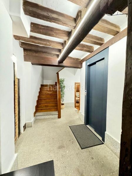 Foto a50b4b15-c299-49a1-bc21-4ea0658ffdbd. Edificio en Plaza Mayor - San Agustín Segovia