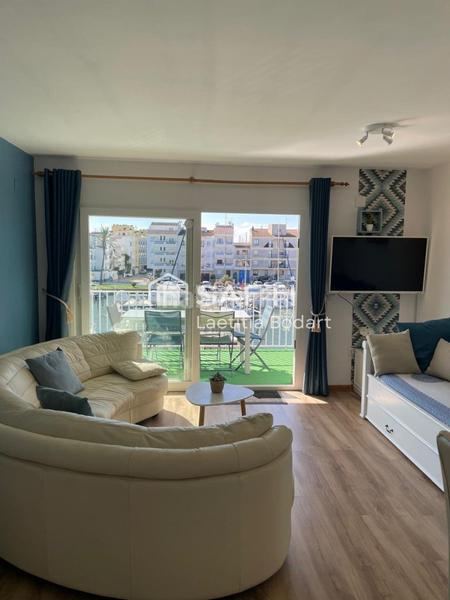 Foto fc0051e3-b1ca-4294-a845-d9f4e6f490ff. Ático en Port Grec - Port Moxó Empuriabrava