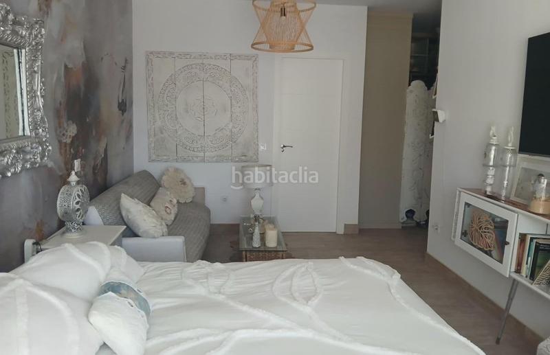 Foto 9cb8778e-0f95-4097-90cf-b05bbdb59047. Haus mit heizung parking pool in Chiloeches