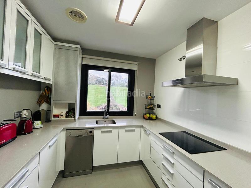 Foto 1e6e3831-131f-4dd1-b321-bd90c3090c15. Dúplex amb calefacció aparcament a Concheiros - Fontiñas Santiago de Compostela