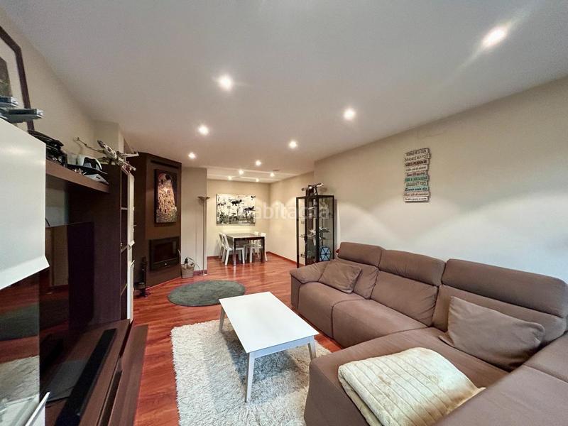 Foto 8694ac8c-3acb-452e-9f0a-611b935b1dbe. Dúplex amb calefacció aparcament a Concheiros - Fontiñas Santiago de Compostela