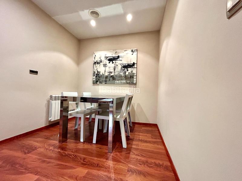 Foto 2c4f92a4-8dfd-4d06-8948-99c01dfca233. Zweistöckige wohnung mit heizung parking in Concheiros - Fontiñas Santiago de Compostela