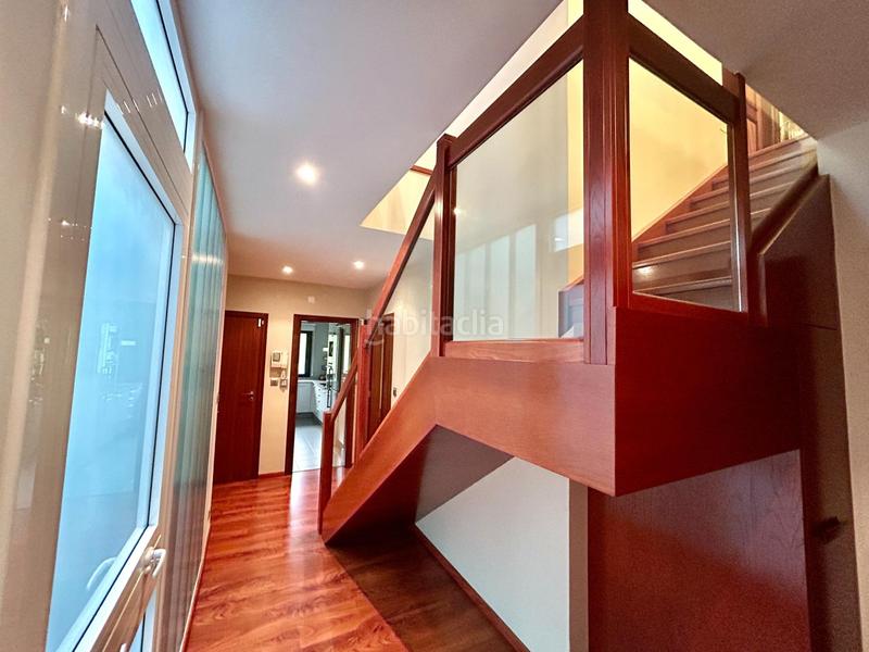 Foto 43b8b94d-d601-4dcd-b1d7-2e44c20164e2. Zweistöckige wohnung mit heizung parking in Concheiros - Fontiñas Santiago de Compostela