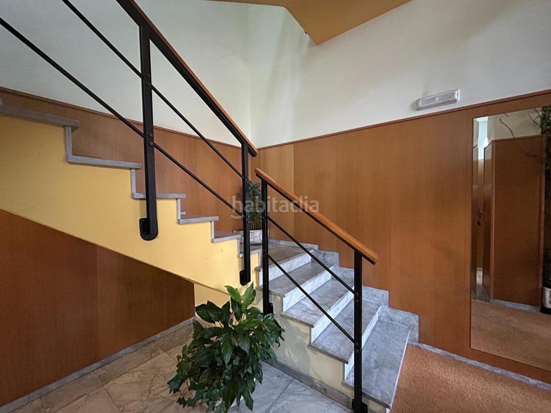 Foto a3567382-ef34-48fd-9c10-59ac3ce2d508. Zweistöckige wohnung mit heizung parking in Concheiros - Fontiñas Santiago de Compostela