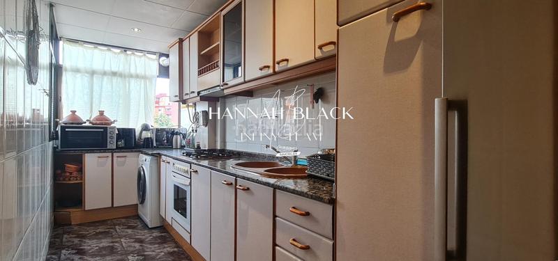 Foto afdcbdea-9b14-4cd7-abf1-b13ed8c3932f. Appartement dans Llefià Badalona