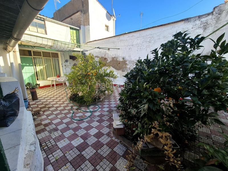 Foto 0ba6af81-2ed7-412b-aaa0-c8f67cb9fff5. Casa adosada en Montijo