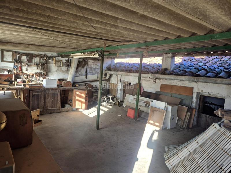 Foto 708225ec-3794-48b0-b2c9-c2ce38be6316. Casa adosada en Montijo