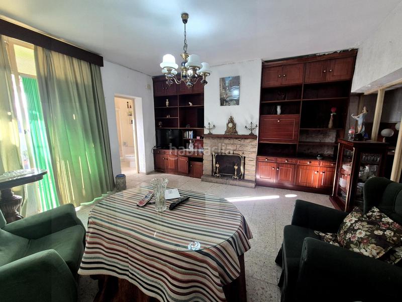 Foto 7988f0e6-67ac-4c17-866a-24111df2df3b. Casa adosada en Montijo