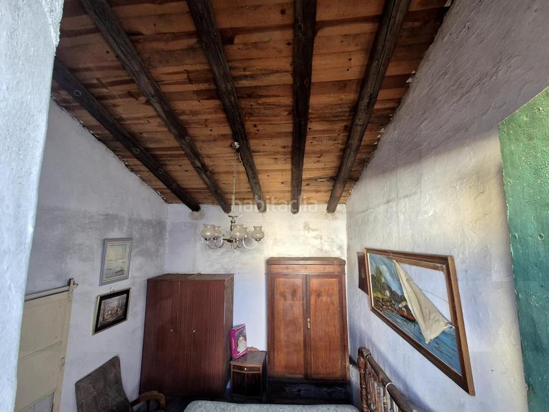 Foto 1009a992-44b1-44b6-8fc2-ba6da27f9ec3. Reihenhaus mit heizung in Montijo