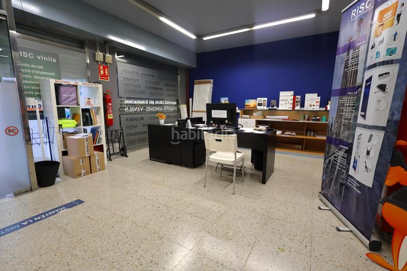 Foto dee474b5-d0dd-45aa-b80e-8cd5daf6a2ed. Local comercial en Putget - Farró Barcelona