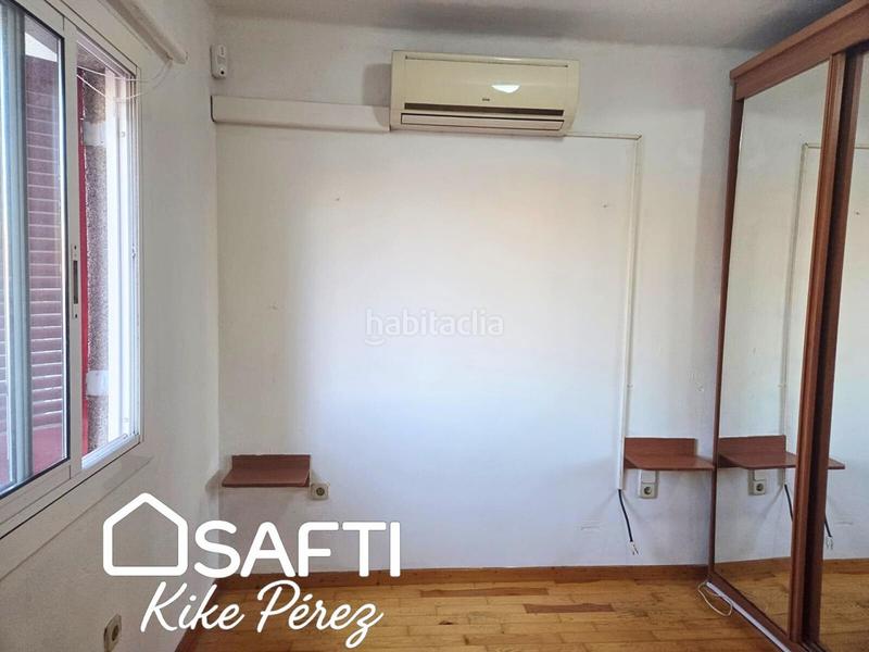 Foto d650110e-cd85-4fbe-9857-7616ba5f3873. Penthouse with heating in Pubilla Cases Hospitalet de Llobregat (L´)