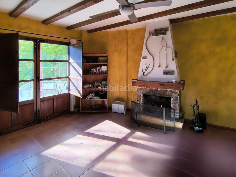 Foto 0e8862ea-5b4e-4959-9d32-7e1142752295. Casa adosada en Olmeda de las Fuentes