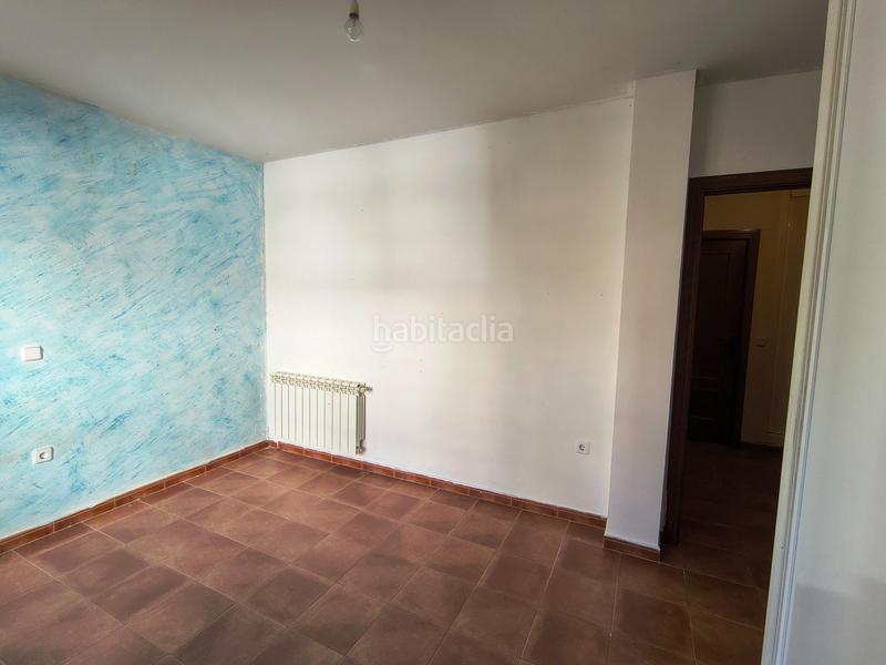 Foto cbe77a83-093e-4e39-9af1-b64b8a72851a. Casa adosada en Olmeda de las Fuentes