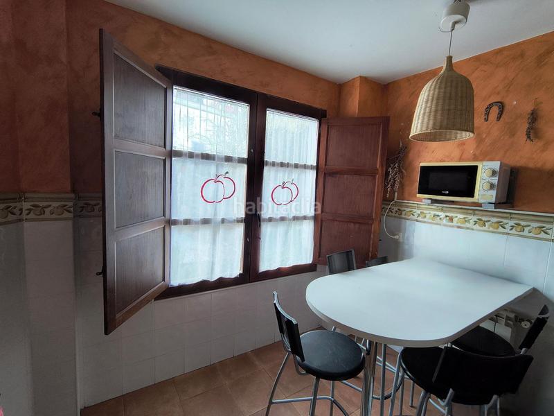 Foto 650c233f-b40f-4acf-9d27-3747d1e03b8d. Semi detached house with heating parking in Olmeda de las Fuentes