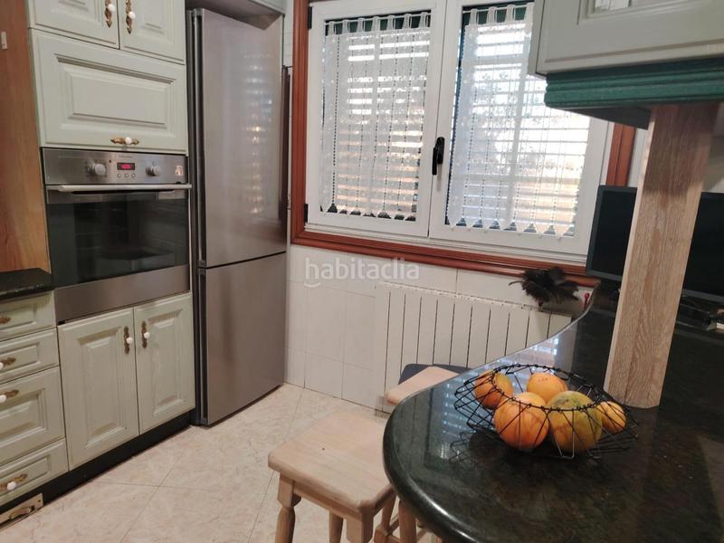 Foto eb47b7b0-ddd6-4b91-8350-436d0b0f5771. House with heating parking pool in Lavadores Vigo