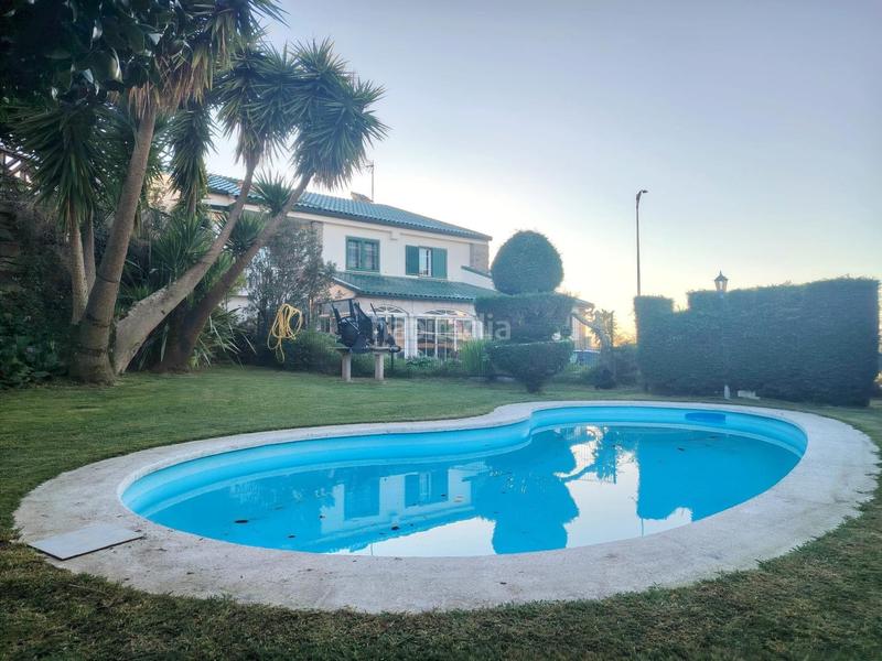 Foto abc40ccb-7b49-4030-bb54-4f627e0b930d. Maison avec chauffage parking piscine dans Lavadores Vigo