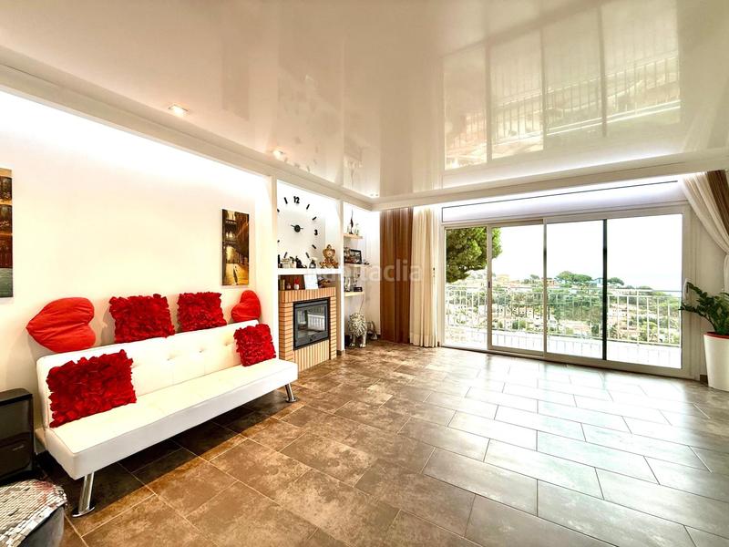 Foto 459a8f3a-2b44-4b25-9388-eac35ec626bf. Maison avec parking dans Serra Brava Lloret de Mar