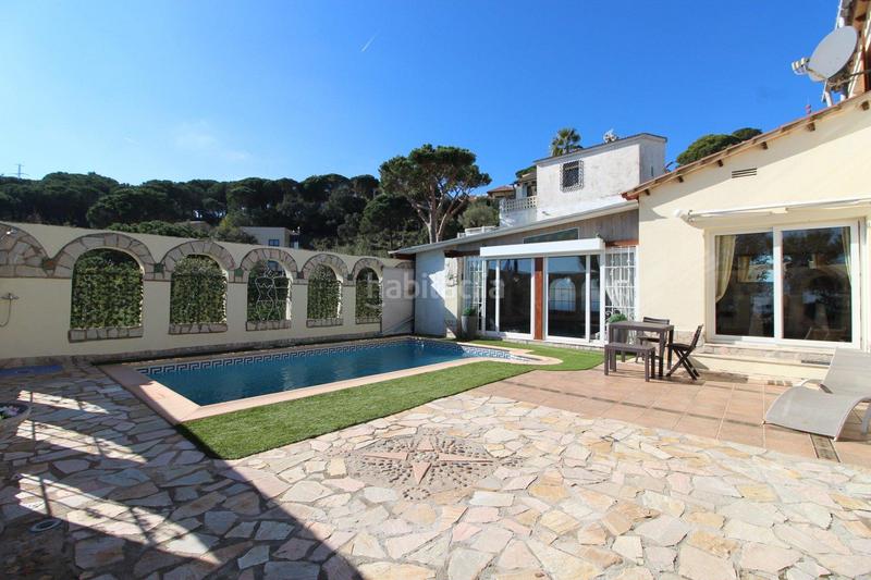 Foto bcddd582-1cba-49f1-8867-a1526c999029. Casa amb calefacció aparcament piscina a Serra Brava Lloret de Mar