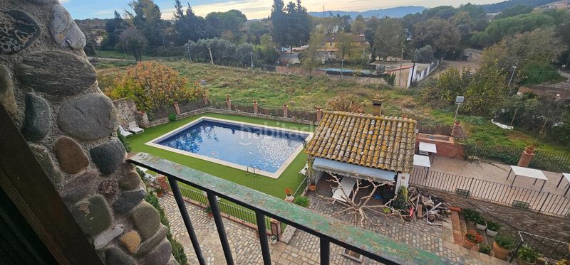 Foto 0d97237f-99a5-4eba-b875-f49b5cf51804. Casa amb calefacció aparcament piscina a Lliçà d´Amunt