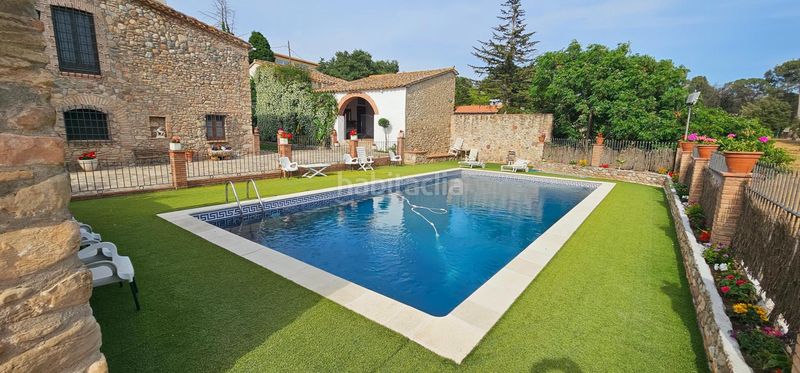 Foto a468fcc3-ae52-4325-9385-98d26576f9c4. Casa amb calefacció aparcament piscina a Lliçà d´Amunt