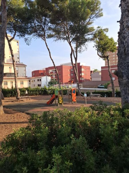 Foto e908cf5e-33a2-45b2-a016-e049dd77d704. Casa adossada amb aparcament a Playa de la Concha Oropesa del Mar