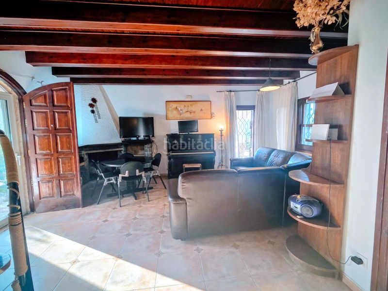 Foto ae8e64e6-bbf9-4b3d-bed1-73cb3b37be42. Casa amb calefacció aparcament piscina a Palafolls