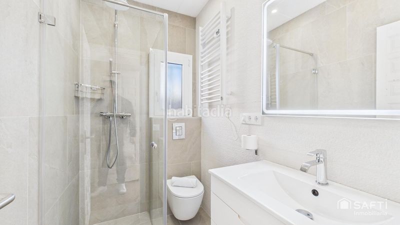 Foto 42c849b9-fd09-4a00-a71f-9be15c95b48d. Casa amb piscina a Muga - Gran Reserva - Badia Empuriabrava