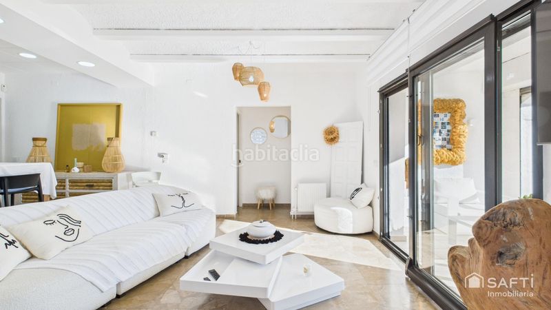 Foto 87dc0f27-30eb-4da1-b9d4-24ed1d3de28f. Casa amb piscina a Muga - Gran Reserva - Badia Empuriabrava