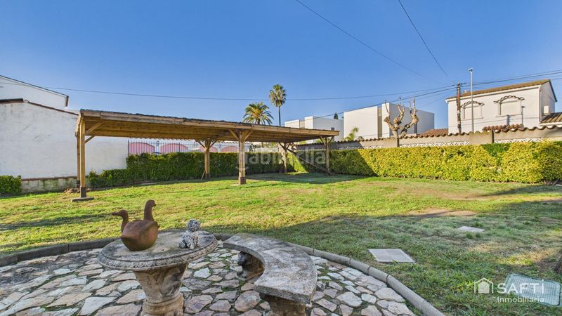 Foto ace042d0-b4ce-40fb-858f-14031f4f5c2f. Casa amb piscina a Muga - Gran Reserva - Badia Empuriabrava