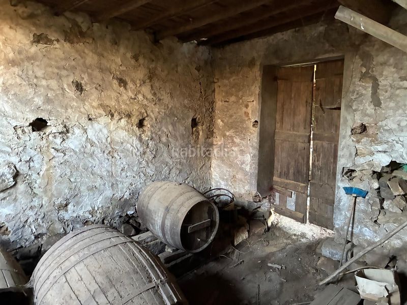 Foto df78911f-f0c8-47eb-b007-33bdf03ad572. Masia a Vilanova de Arousa
