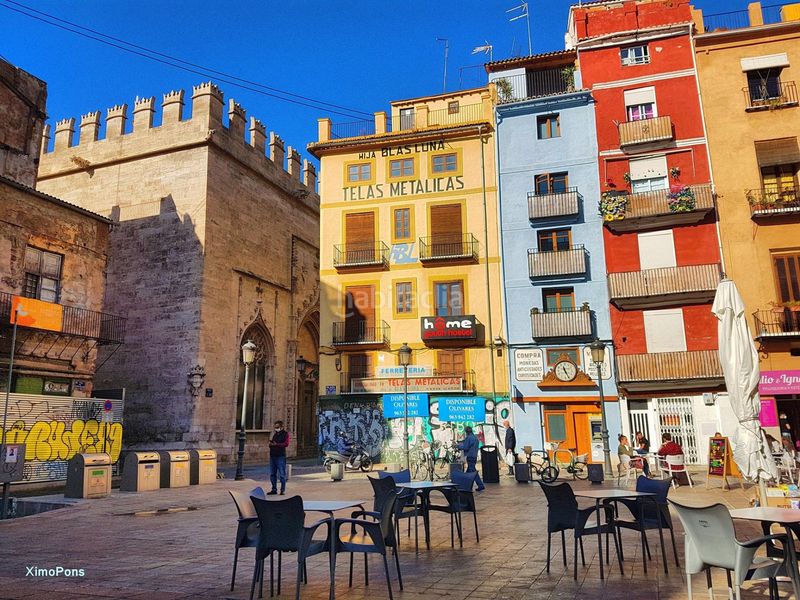 Foto 689dc6bd-3ac4-4717-a0ae-4e10f3d258e7. Zweistöckige wohnung mit heizung in La Seu Valencia